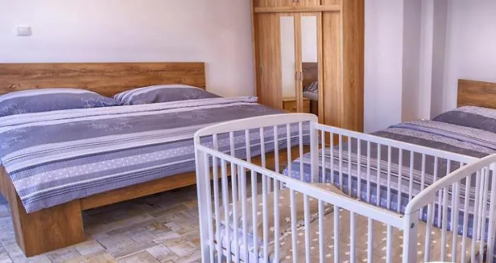 Kır Evi Na Statku *